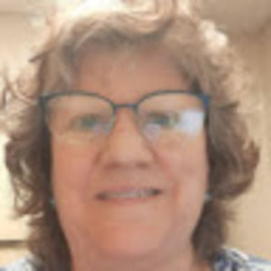 Meet your Posher, Connie